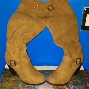 3in heel *soft fashion boots!